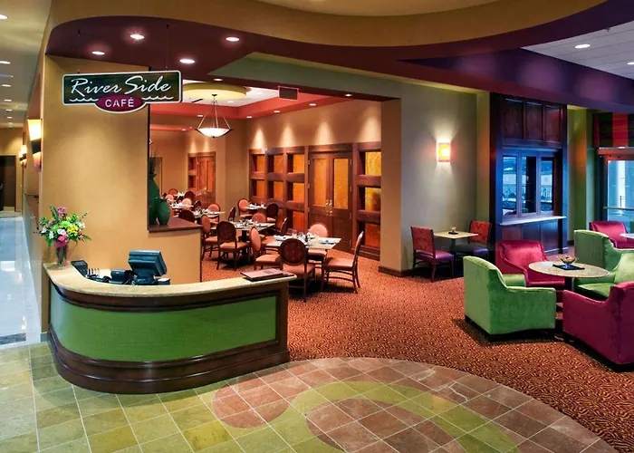 Embassy East And Riverfront Conference Center 4* Peoria