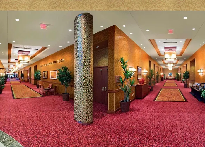 Embassy East And Riverfront Conference Center Hotel Peoria