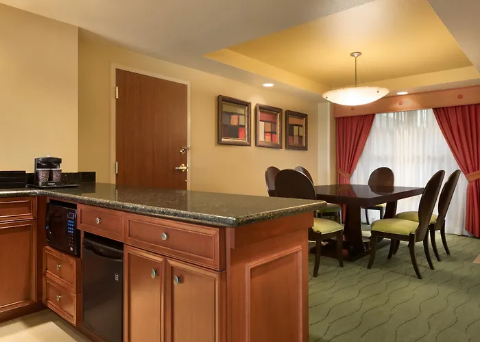 Embassy East And Riverfront Conference Center 4* Peoria