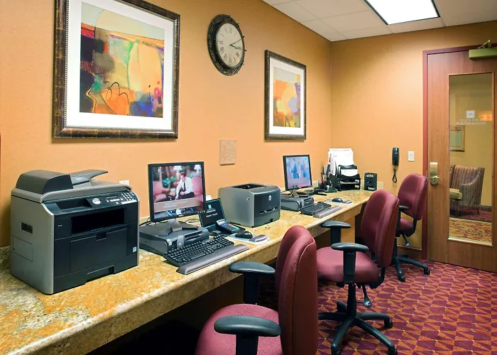 Embassy East And Riverfront Conference Center Peoria