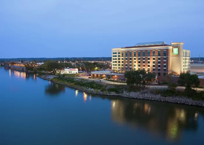 Embassy East And Riverfront Conference Center 4* Peoria