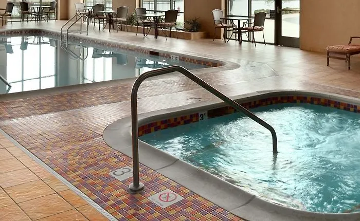 Embassy East And Riverfront Conference Center Peoria