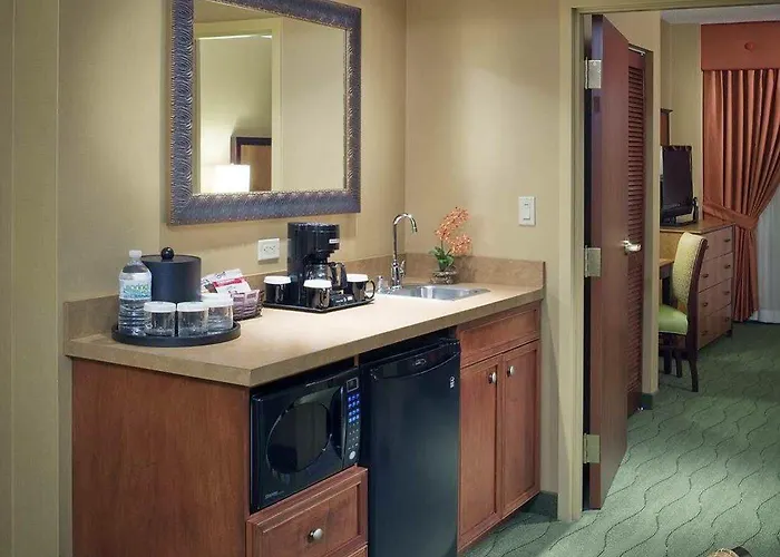 Embassy East And Riverfront Conference Center 4* Peoria